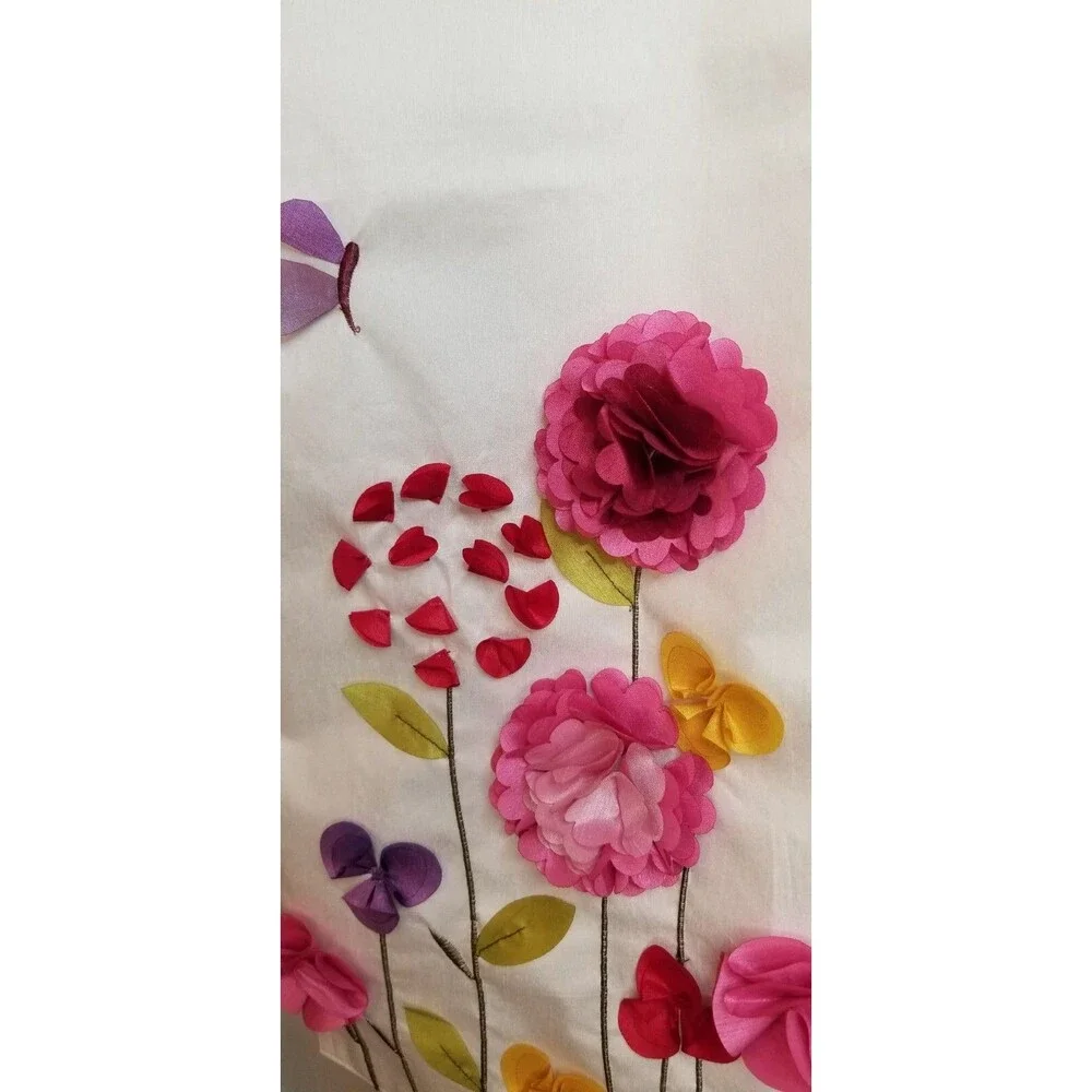 Floral Table Runner Unique Dimensional with Embroidered Flower & Leaves